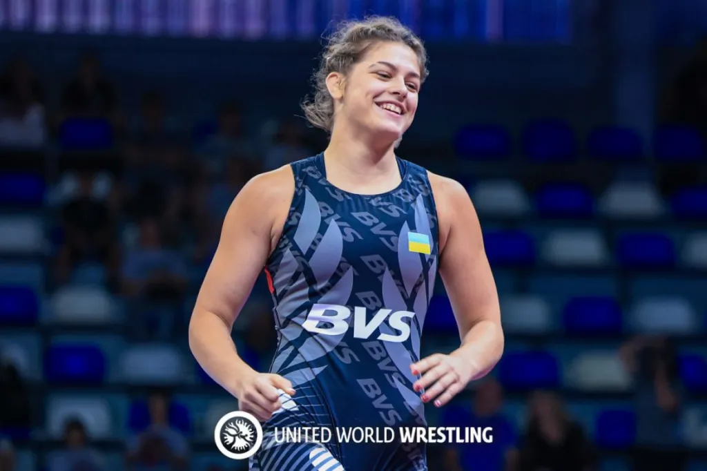 Українські борчині вибороли “золото” і “бронзу” на чемпіонаті світу U20 в Болгарії Українські борчині вибороли “золото” і “бронзу” на чемпіонаті світу U20 в Болгарії