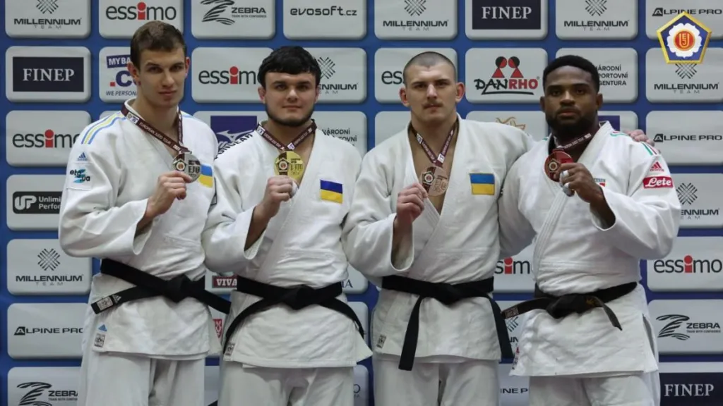 Українські дзюдоїсти завоювали чотири нагороди на європейському турнірі у Празі Українські дзюдоїсти завоювали чотири нагороди на європейському турнірі у Празі