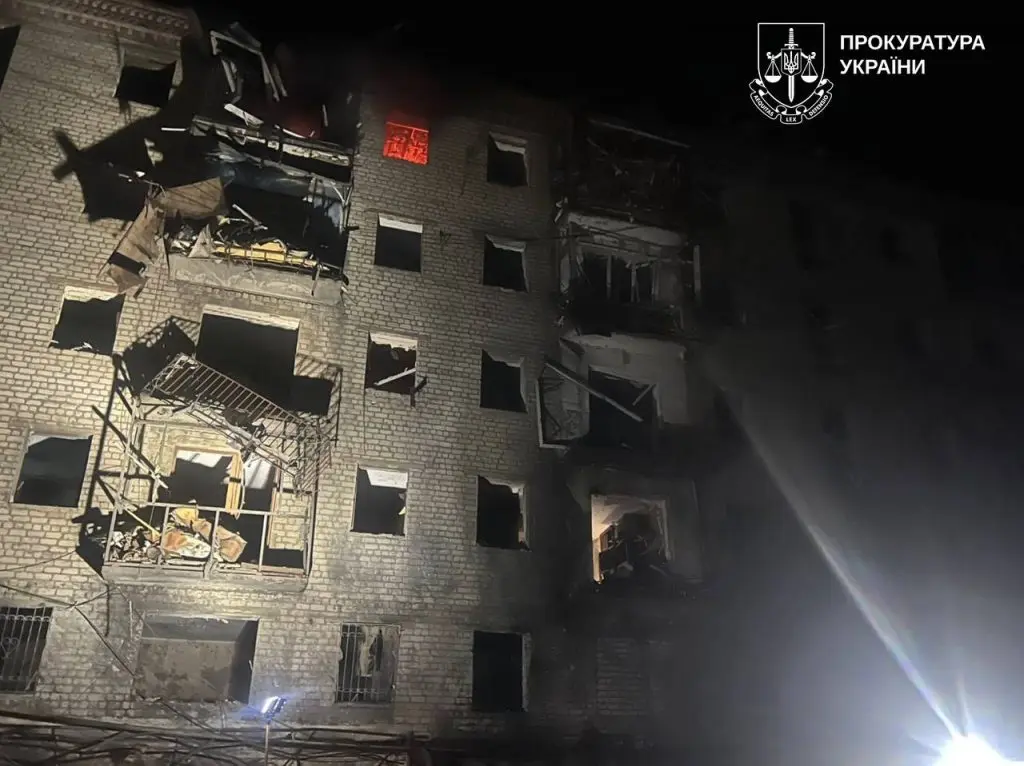 По Балаклії на Харківщині росіяни вдарили ракетою «Іскандер-М» По Балаклії на Харківщині росіяни вдарили ракетою «Іскандер-М»