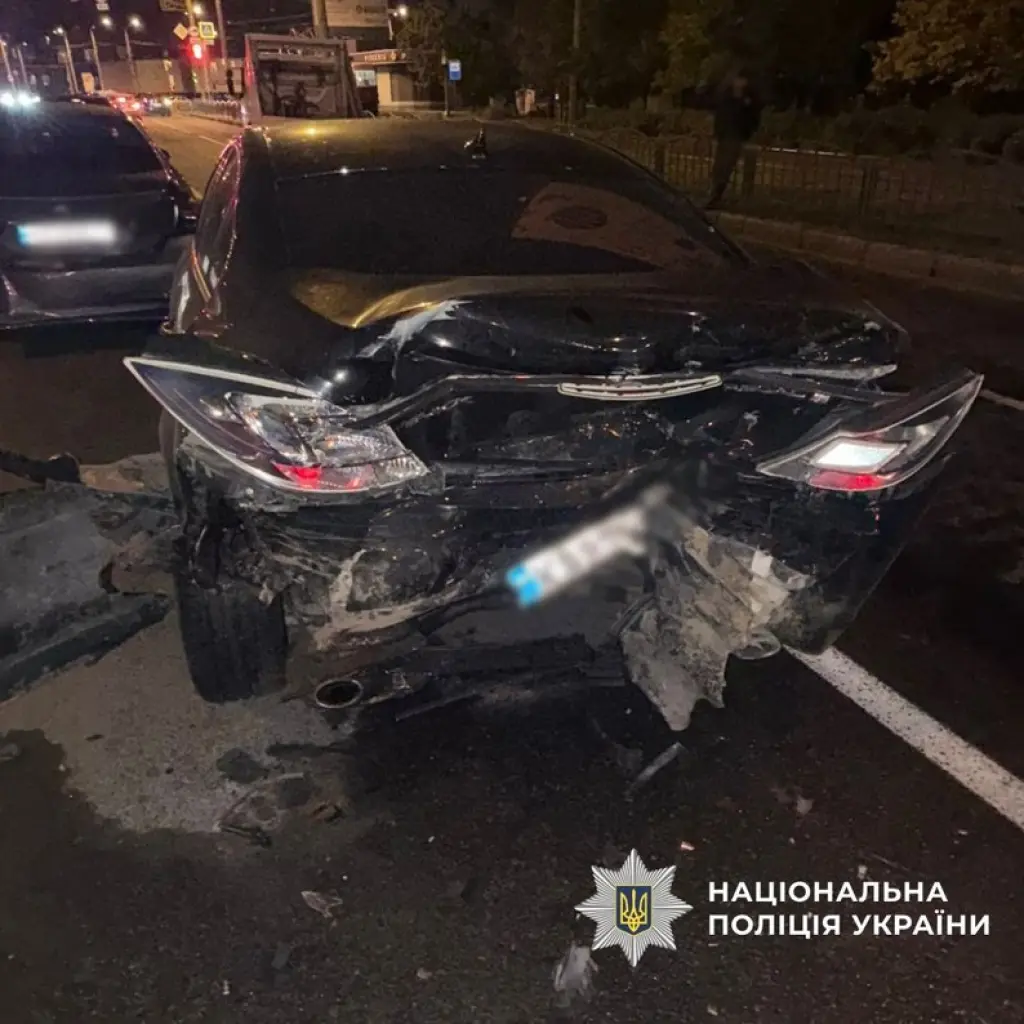 У Харкові сталася аварія за участю чотирьох авто: п’ятеро людей отримали травми У Харкові сталася аварія за участю чотирьох авто: п’ятеро людей отримали травми