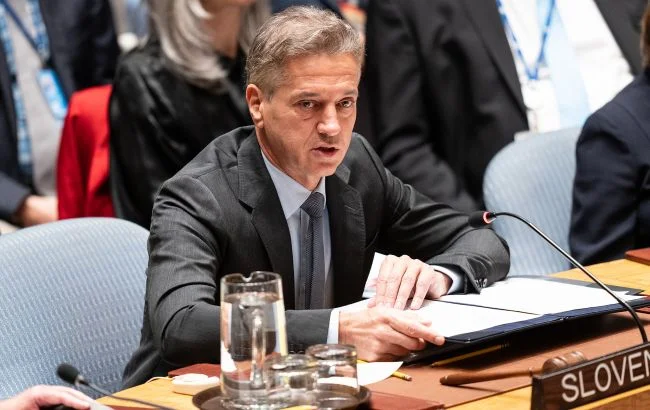 Словенія виділила кошти на закупівлю американської зброї для України Словенія виділила кошти на закупівлю американської зброї для України