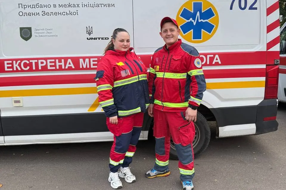 На Харківщині медики врятували чоловіка, у якого зупинилося серце до приїзду «швидкої» На Харківщині медики врятували чоловіка, у якого зупинилося серце до приїзду «швидкої»