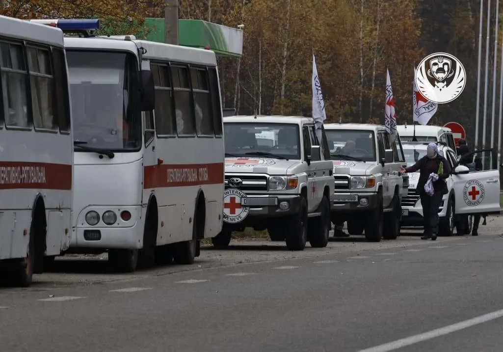 В Україну повернули тіла тисячі загиблих військових В Україну повернули тіла тисячі загиблих військових