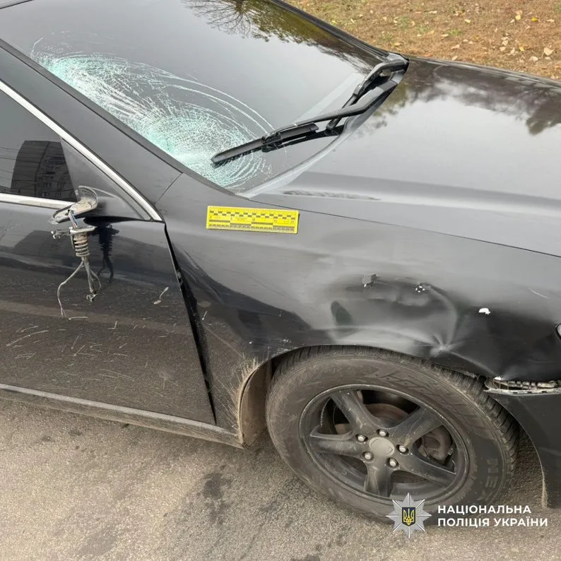 На Салтівському шосе в Харкові автомобіль смертельно травмував 71-річного пішохода На Салтівському шосе в Харкові автомобіль смертельно травмував 71-річного пішохода