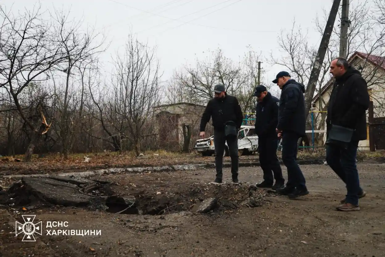 Голова ДСНС Андрій Даник перевірив роботу «Пунктів незламності» на Харківщині та Донеччині Голова ДСНС Андрій Даник перевірив роботу «Пунктів незламності» на Харківщині та Донеччині