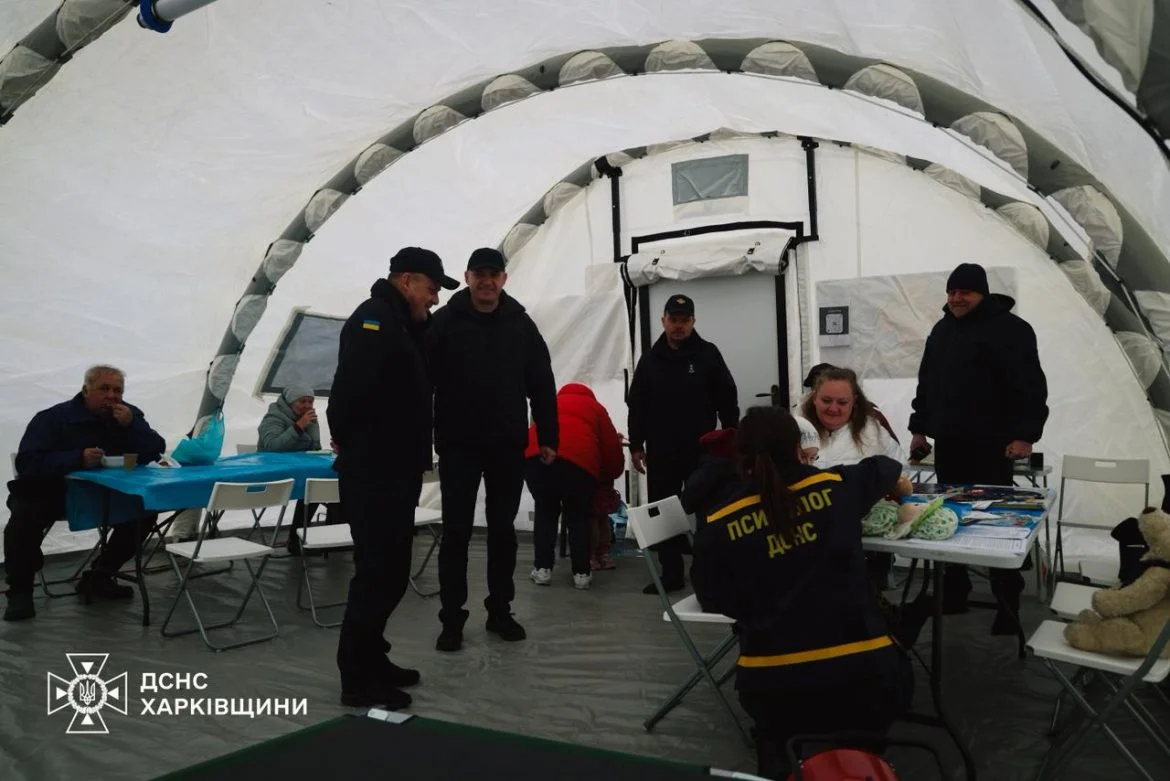 Голова ДСНС Андрій Даник перевірив роботу «Пунктів незламності» на Харківщині та Донеччині Голова ДСНС Андрій Даник перевірив роботу «Пунктів незламності» на Харківщині та Донеччині