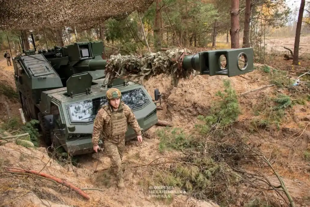 На Харківщині тривають запеклі бої: оперативна ситуація на головних напрямках На Харківщині тривають запеклі бої: оперативна ситуація на головних напрямках