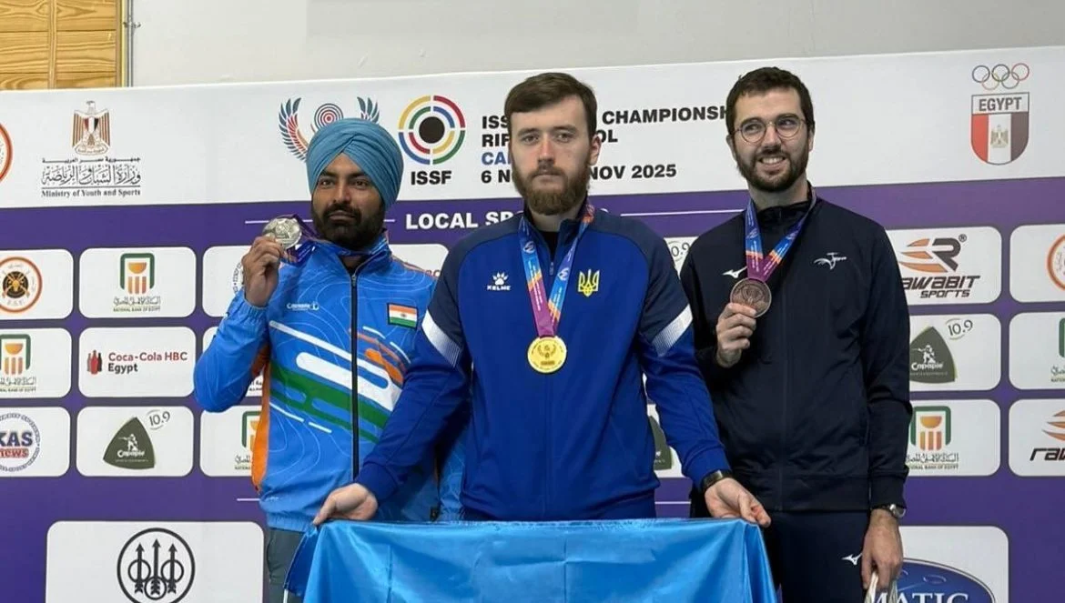 Павло Коростильов виборов золото світової першості у стрільбі з пістолета Павло Коростильов виборов золото світової першості у стрільбі з пістолета