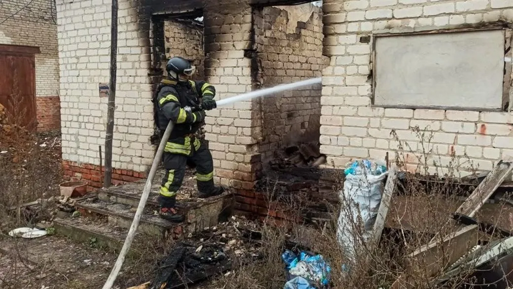 Пожежа в Металівці: у приватній будівлі загинув 48-річний чоловік Пожежа в Металівці: у приватній будівлі загинув 48-річний чоловік