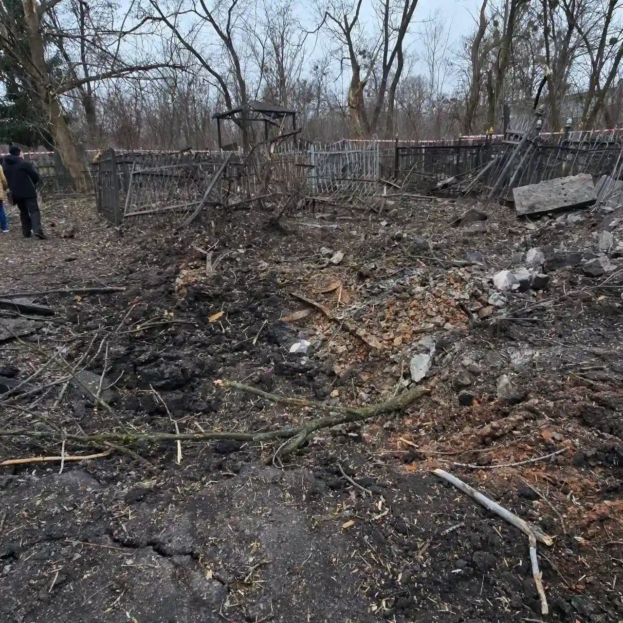 У Харкові пошкоджено єврейське кладовище після чергового російського удару