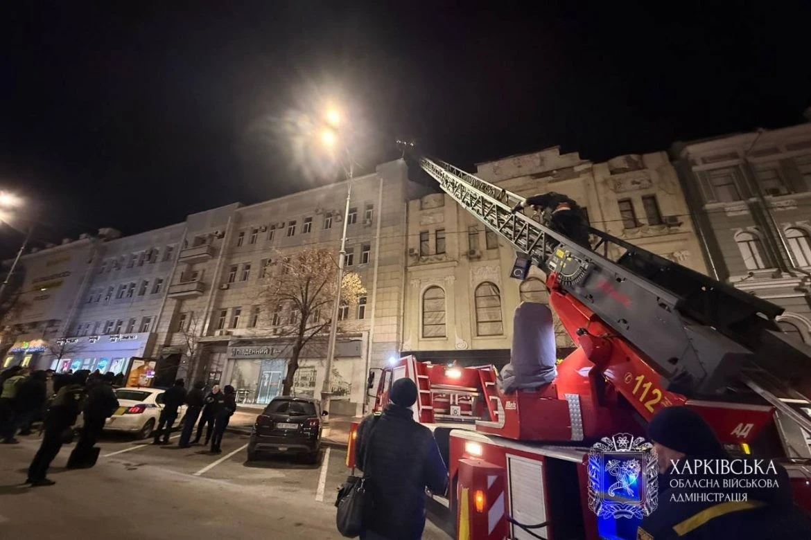Добу під вогнем: Харківщина пережила серію атак із пораненими та руйнуваннями Добу під вогнем: Харківщина пережила серію атак із пораненими та руйнуваннями