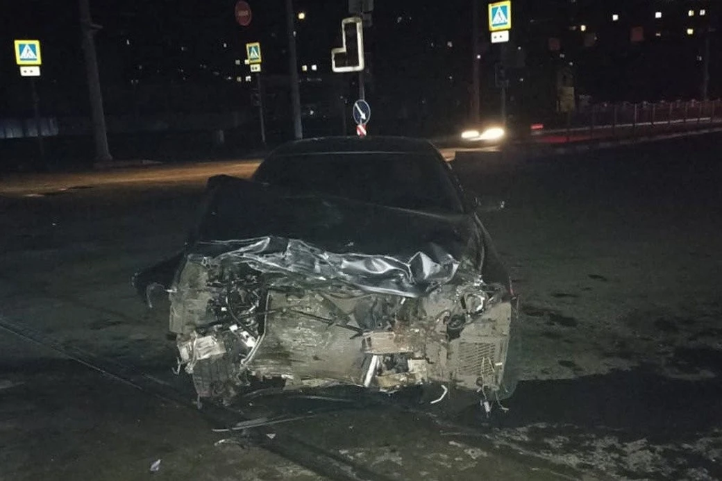 Аварія на Аерокосмічному проспекті: двоє постраждалих у Харкові