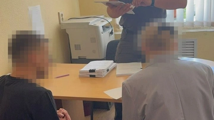 У Запоріжжі двох військових посадовців судитимуть за фальшиві “бойові” виплати У Запоріжжі двох військових посадовців судитимуть за фальшиві “бойові” виплати