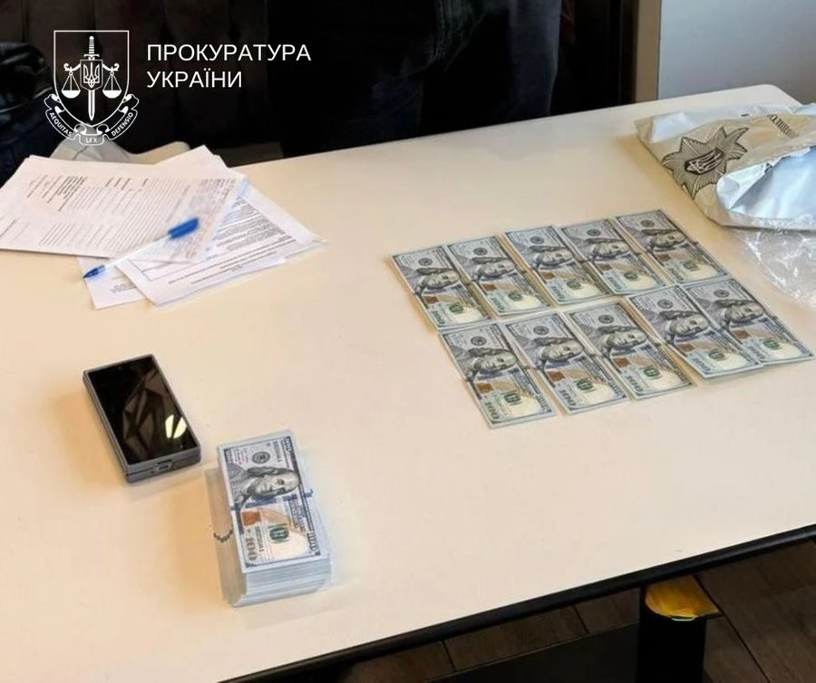 Столичний адвокат потрапив під слідство за пропозицію “вирішити” військовий облік за $25 000