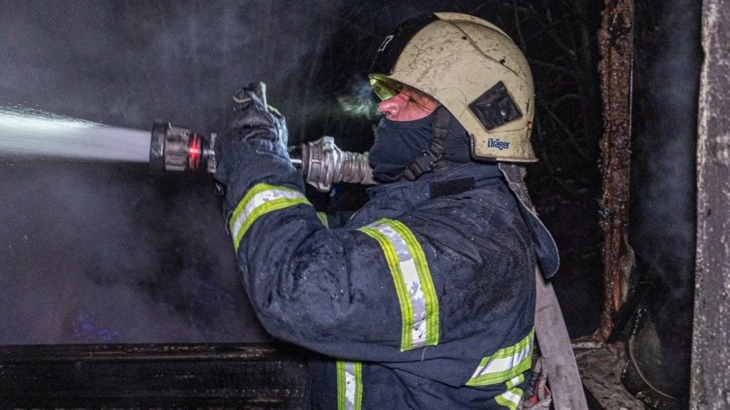 Ранкова пожежа на Ізюмщині забрала життя 81-річної жінки Ранкова пожежа на Ізюмщині забрала життя 81-річної жінки