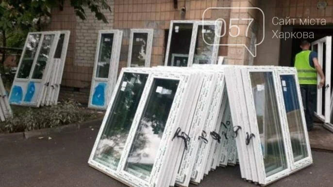 Понад 26 мільйонів збитків та умовні терміни: ВАКС засудив учасників «віконної схеми» у Харкові