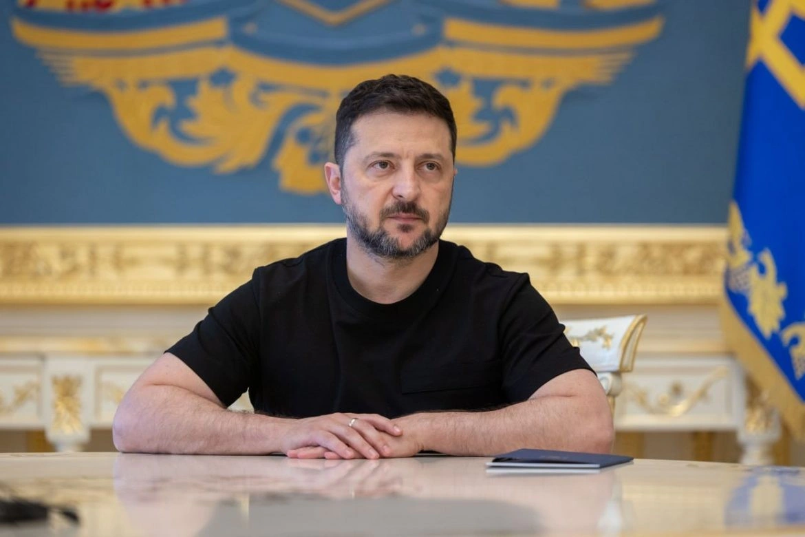 Масштабні кадрові перестановки: Зеленський оголосив про заміну прем’єрки та реформу силовиків Масштабні кадрові перестановки: Зеленський оголосив про заміну прем’єрки та реформу силовиків